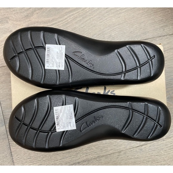 Clarks - Collection Women's Ashland Lily Loafers - Size 7 Narrow - New in Box! - Picture 6 of 13